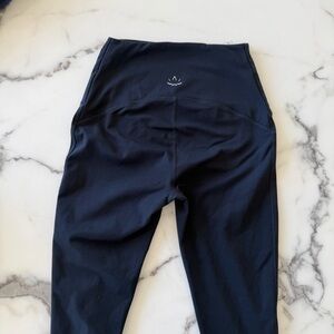 POWERBEYOND™ Strive Midi Legging 2.0